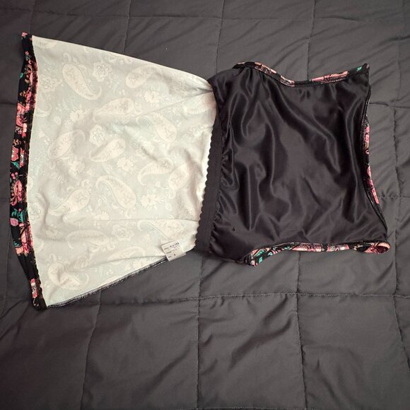 Lands' End High Neck Modest Tank Tankini Swimsuit Top - Size: 2 - NWT - Picture 6 of 10